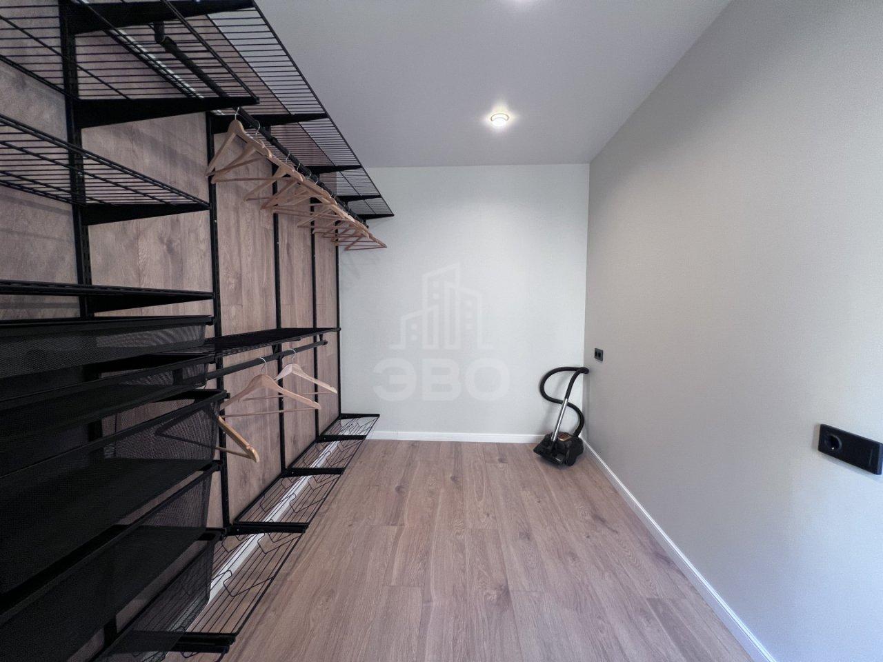 трехкомнатная квартира в Санкт-Петербурге по адресу: Марата ул., 62