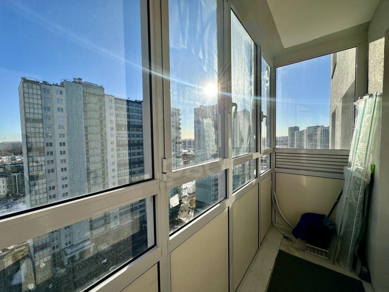 однокомнатная квартира в Санкт-Петербурге по адресу: Пахомовская ул., 26