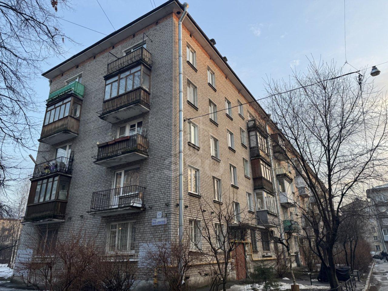 двухкомнатная квартира в Санкт-Петербурге по адресу: Васи Алексеева ул., 17