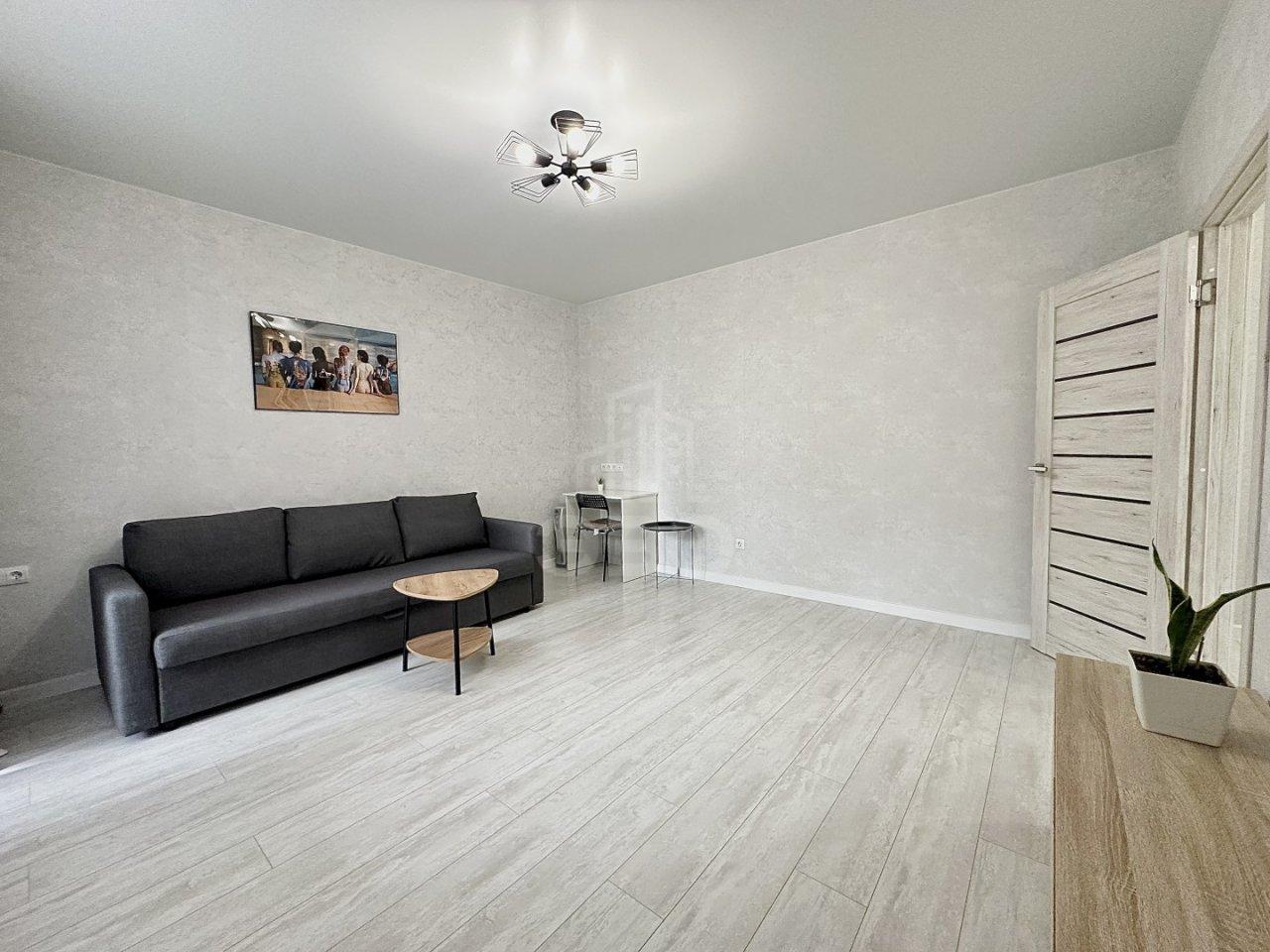 однокомнатная квартира в Санкт-Петербурге по адресу: Коломяжский проспект, 5, к 3