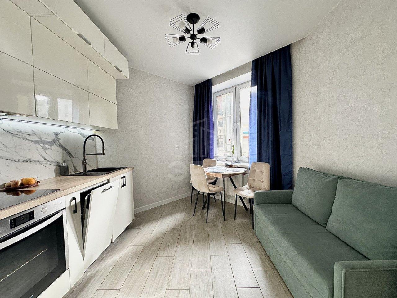 однокомнатная квартира в Санкт-Петербурге по адресу: Коломяжский проспект, 5, к 3