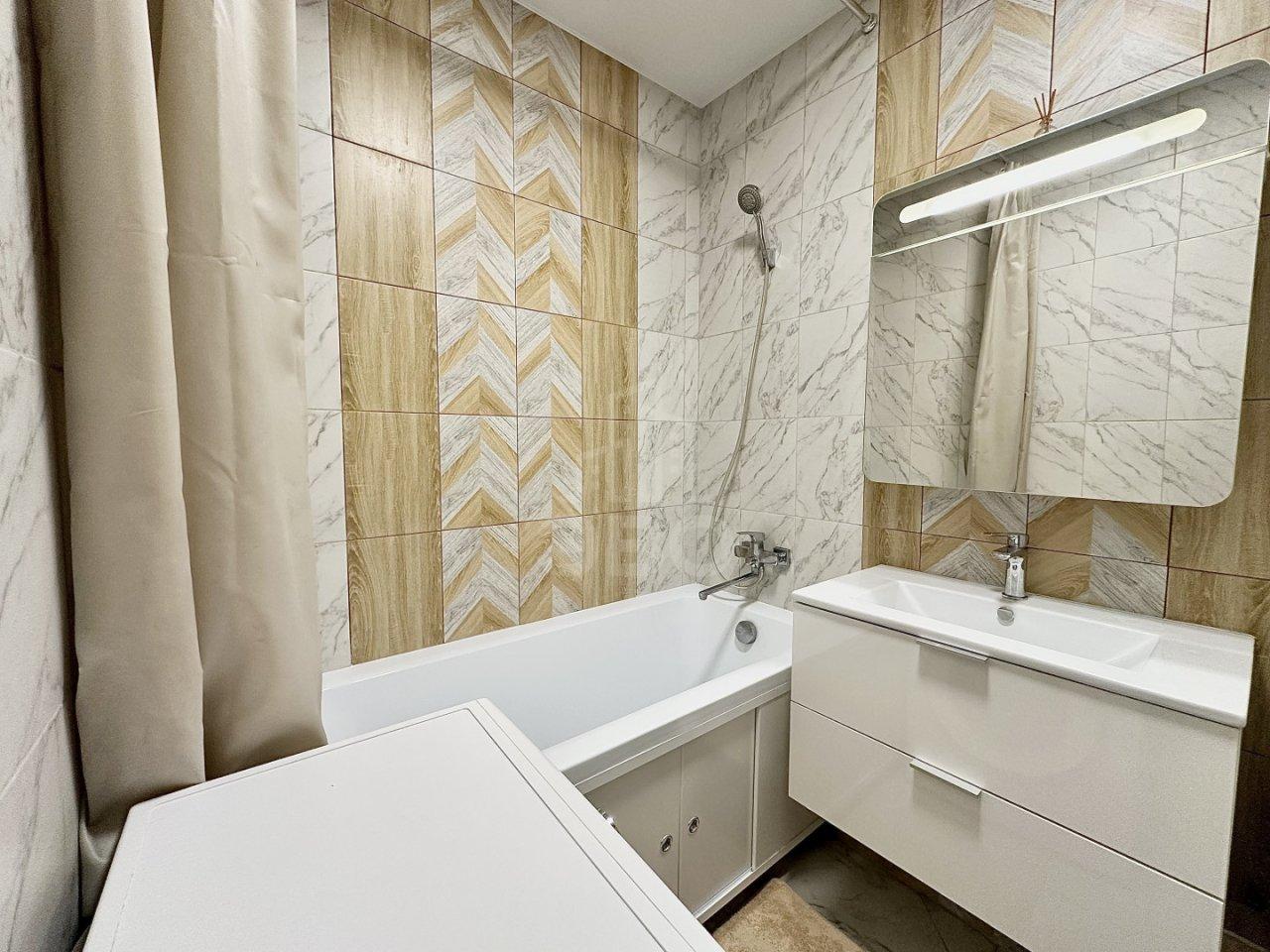 однокомнатная квартира в Санкт-Петербурге по адресу: Коломяжский проспект, 5, к 3