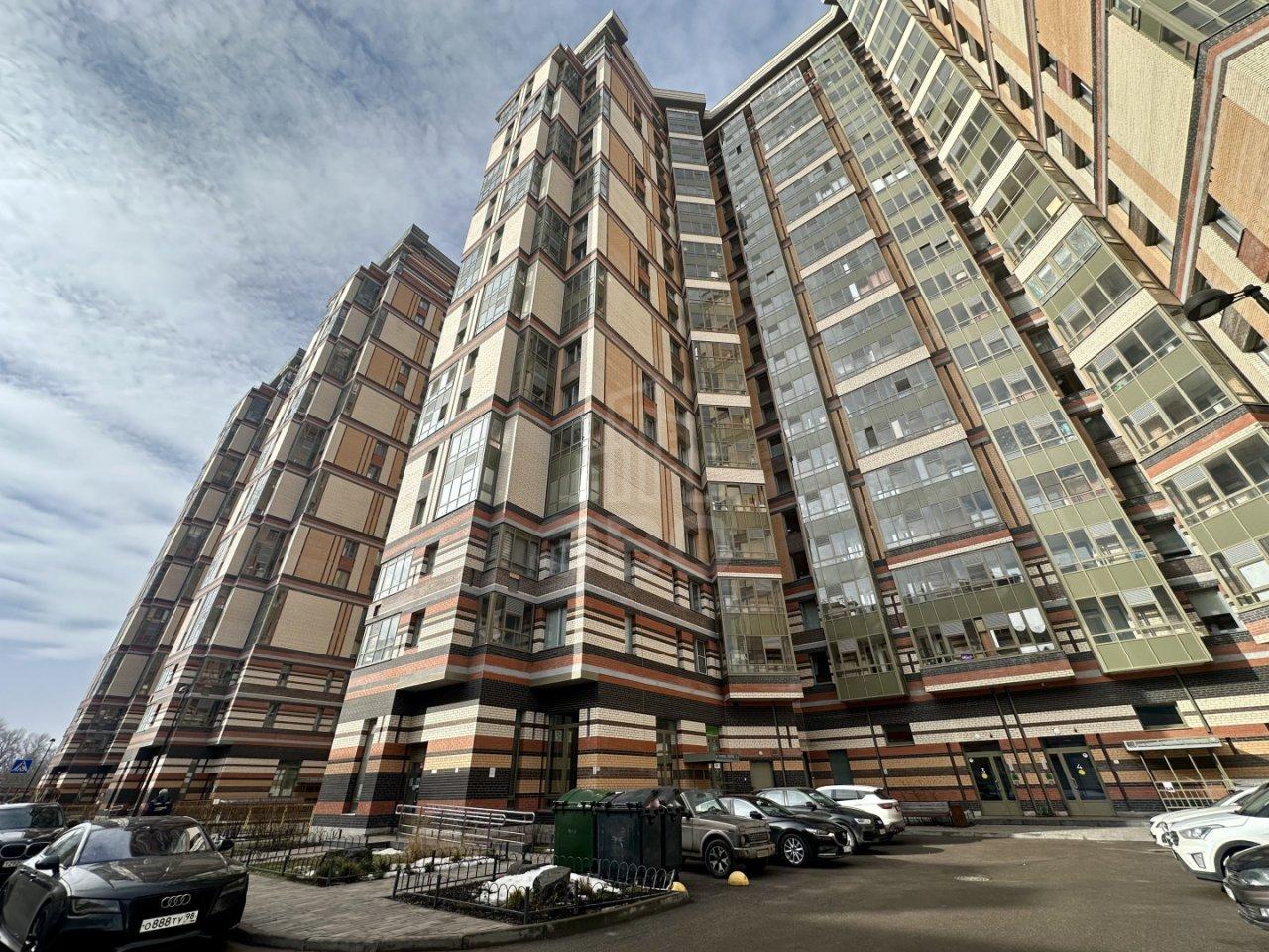 однокомнатная квартира в Санкт-Петербурге по адресу: Коломяжский проспект, 5, к 3