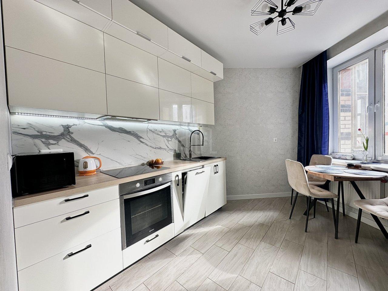 однокомнатная квартира в Санкт-Петербурге по адресу: Коломяжский проспект, 5, к 3