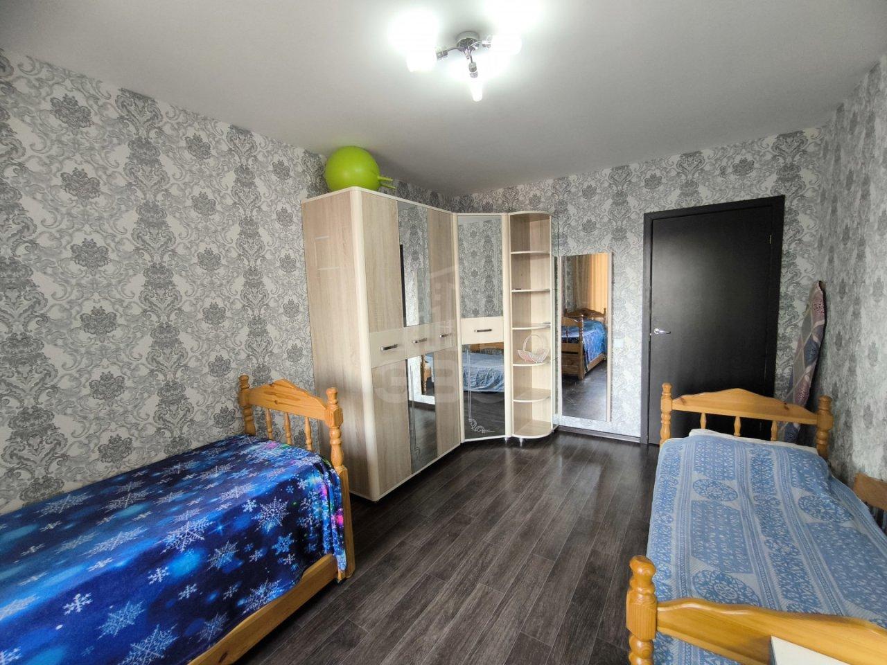 трехкомнатная квартира в Ленинградской области по адресу: Воронцовский б-р., 5, к 2