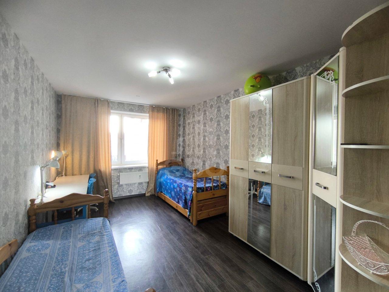 трехкомнатная квартира в Ленинградской области по адресу: Воронцовский б-р., 5, к 2