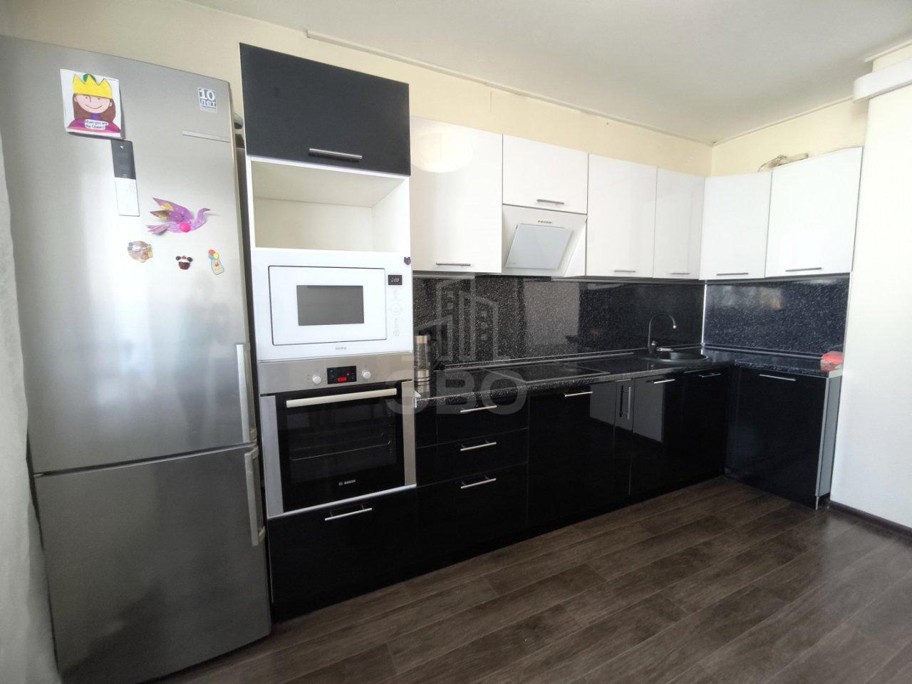 трехкомнатная квартира в Ленинградской области по адресу: Воронцовский б-р., 5, к 2