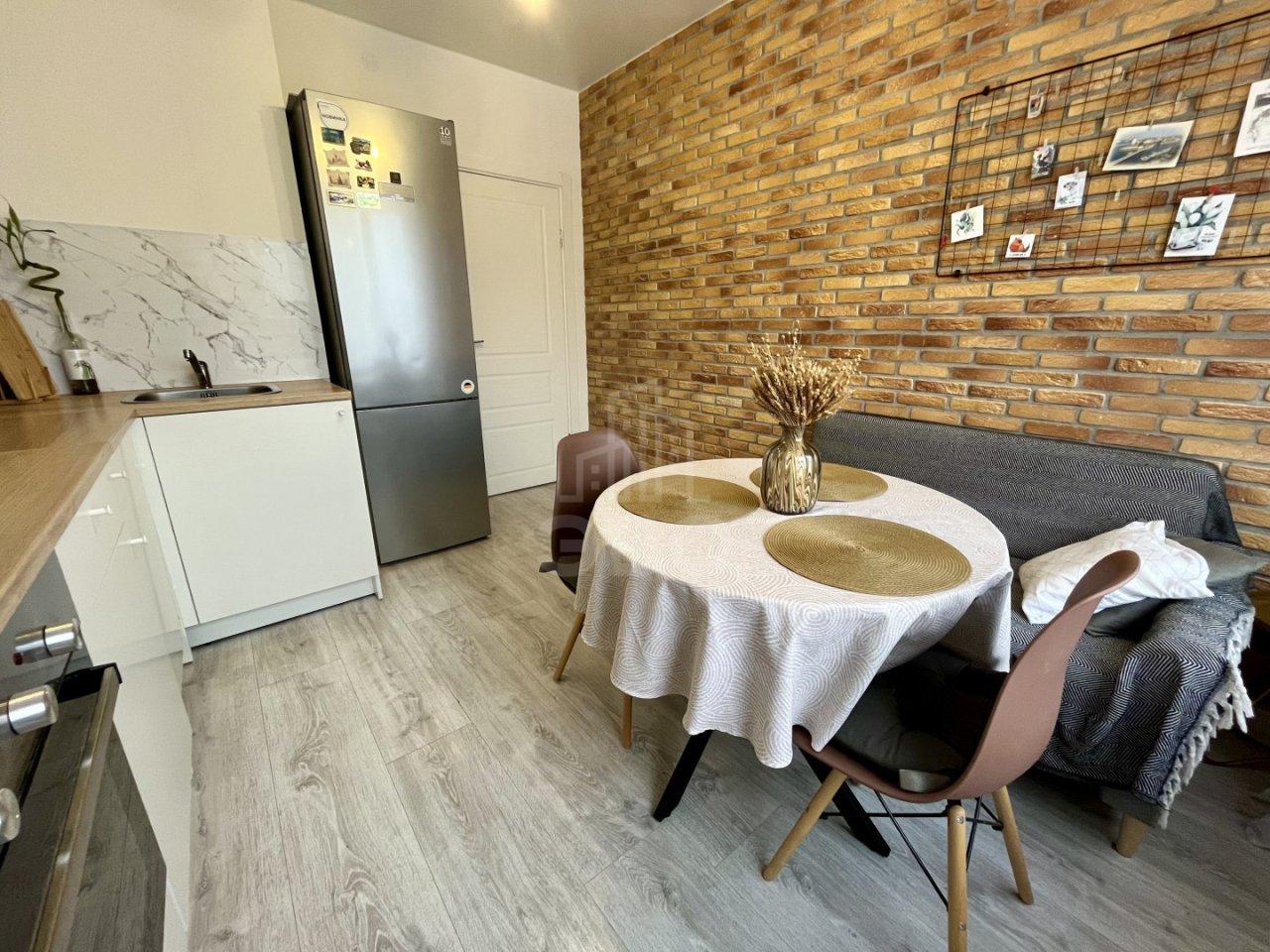 однокомнатная квартира в Ленинградской области по адресу: Тюльпанов ул., 2