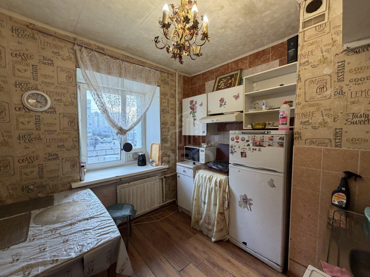 однокомнатная квартира в Санкт-Петербурге по адресу: Просвещения проспект, 82, к 1