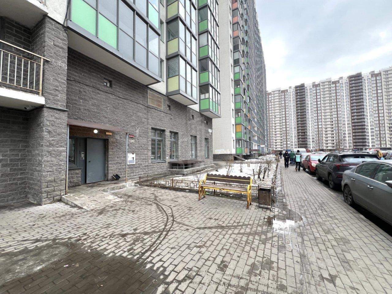 студия в Ленинградской области по адресу: Петровский б-р., 12, к 2