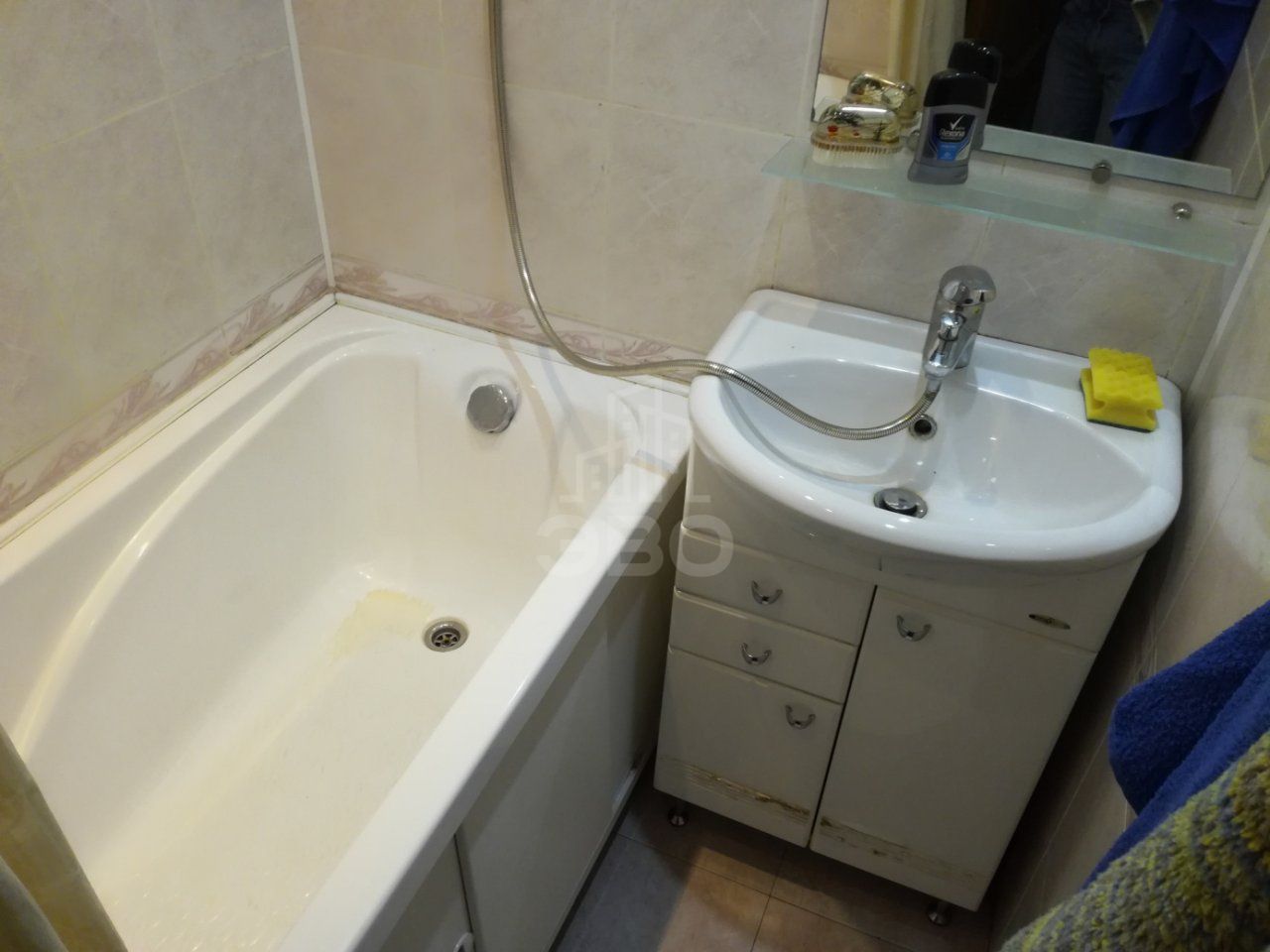 двухкомнатная квартира в Санкт-Петербурге по адресу: Крыленко ул., 11