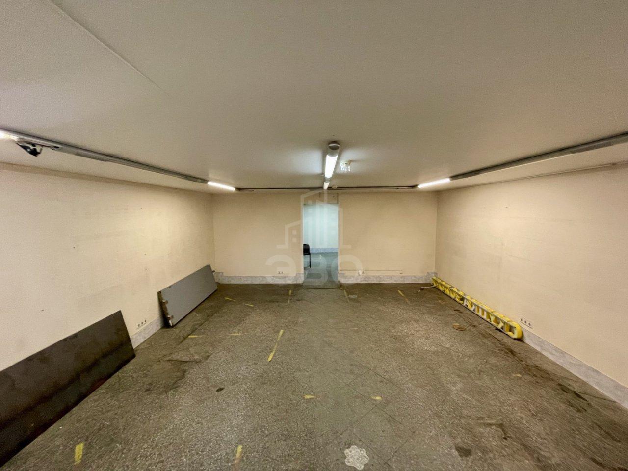 коммерция в Санкт-Петербурге по адресу: Загородный проспект, 36