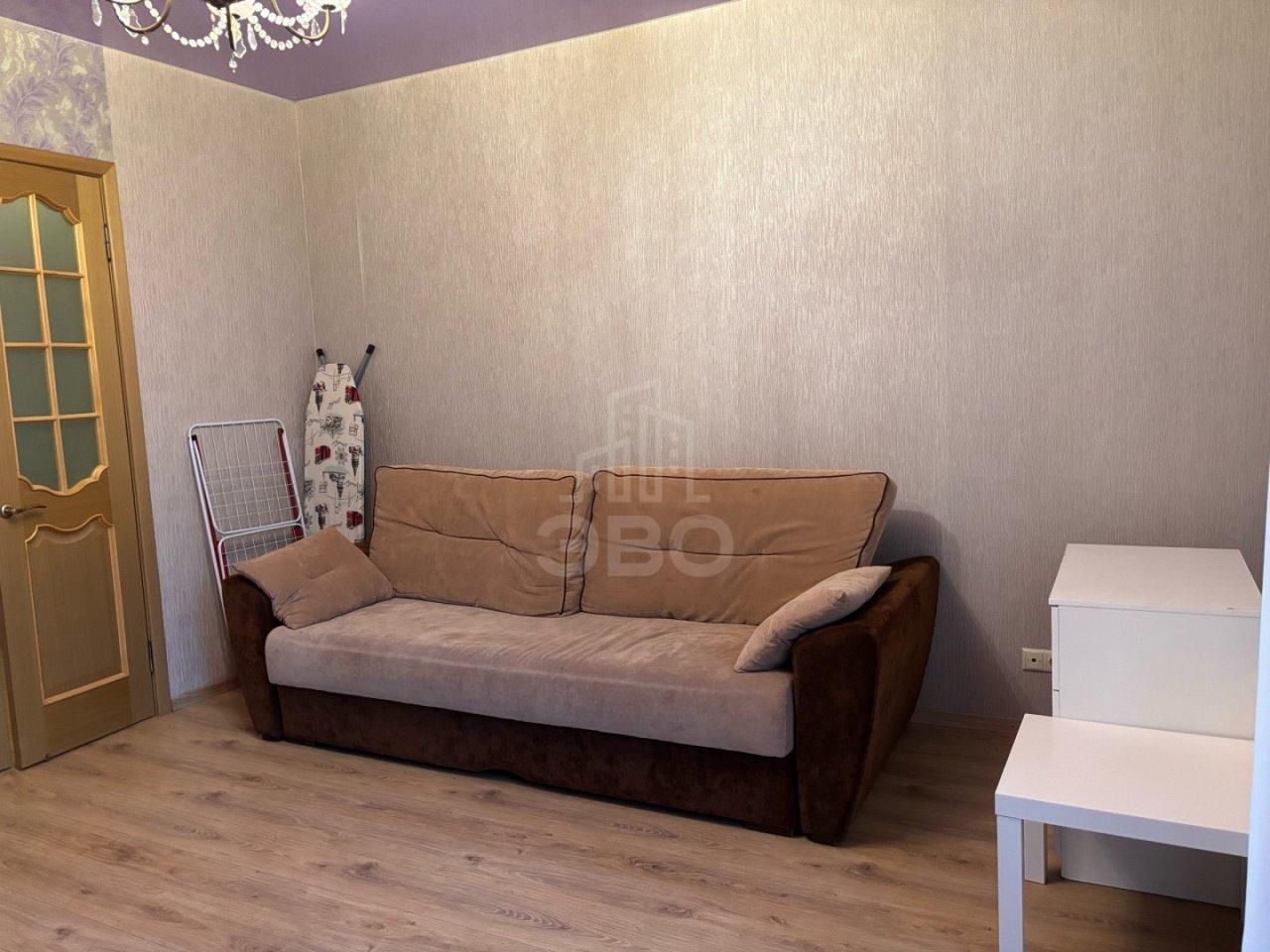 трехкомнатная квартира в Санкт-Петербурге по адресу: Чёрной речки наб., 8