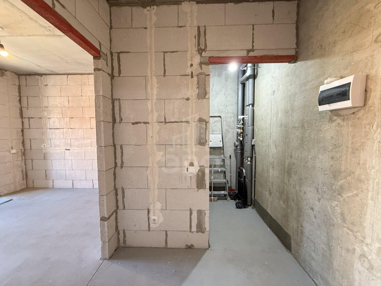 однокомнатная квартира в Санкт-Петербурге по адресу: Измайловский б-р., 9, строение 1