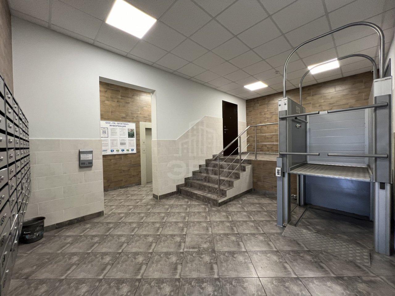 однокомнатная квартира в Санкт-Петербурге по адресу: Глухарская ул., 27, к 1, строение 1