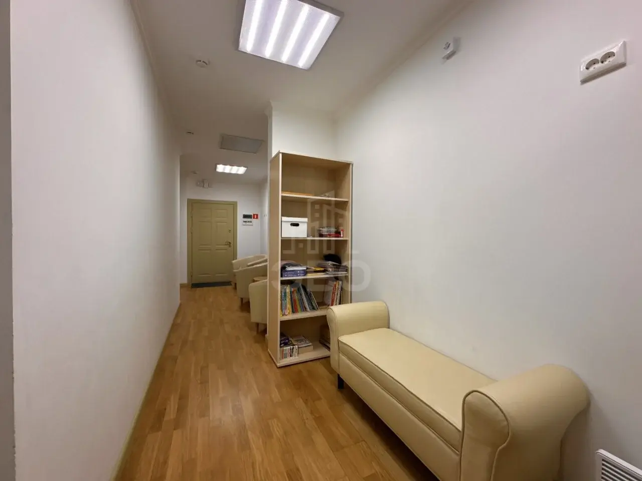 коммерция в Санкт-Петербурге по адресу: Смоленская ул., 11, к 2