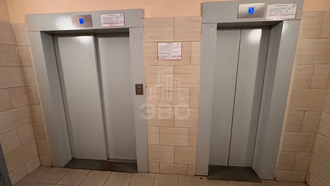 двухкомнатная квартира в Санкт-Петербурге по адресу: Парашютная ул., 20, к 1