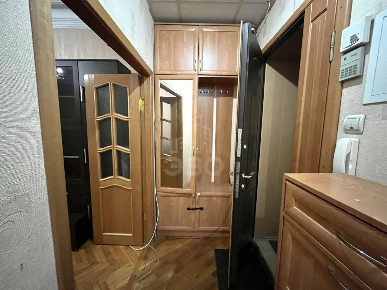 трехкомнатная квартира в Санкт-Петербурге по адресу: Рижский проспект, 50, литера б