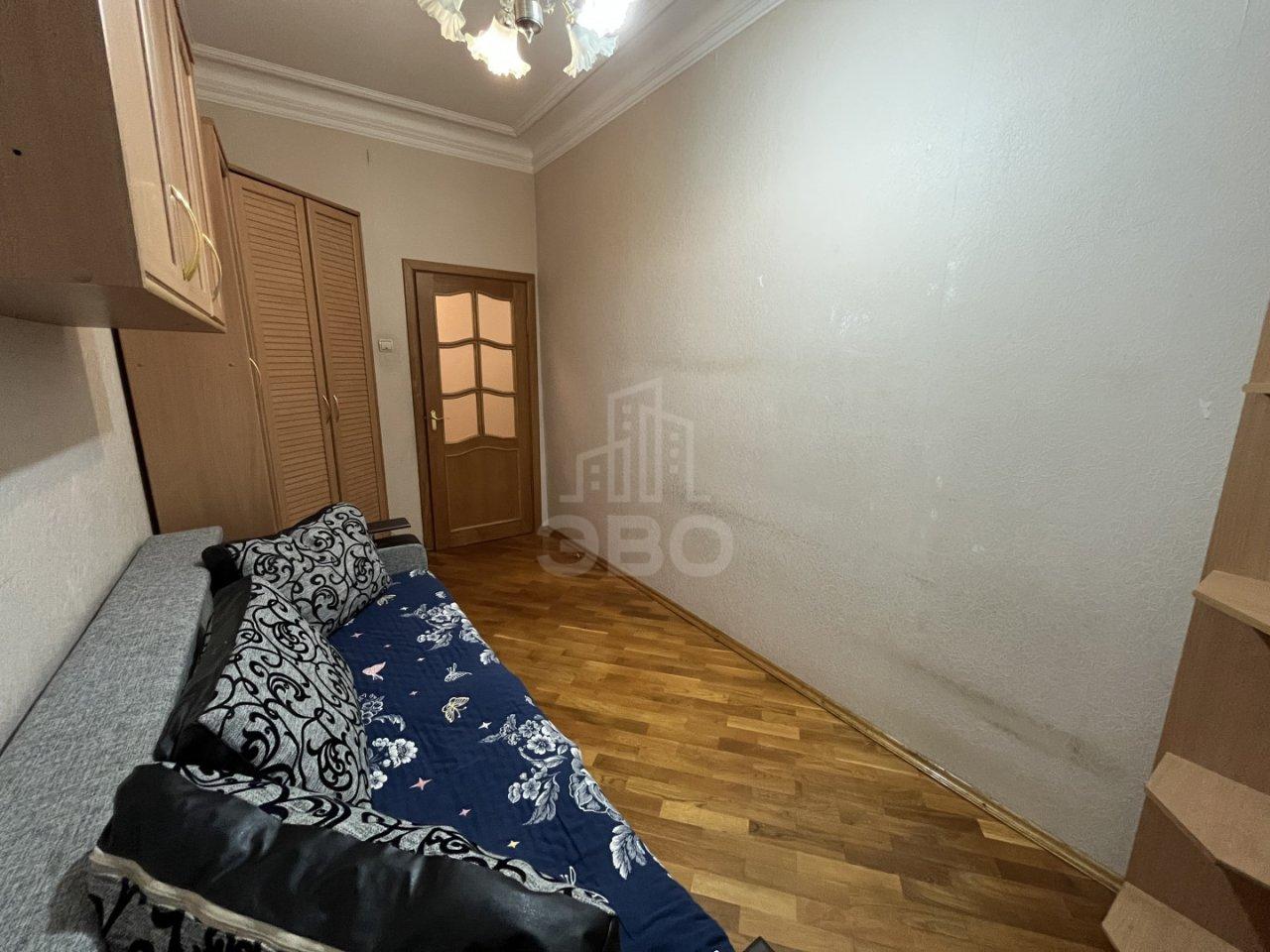 трехкомнатная квартира в Санкт-Петербурге по адресу: Рижский проспект, 50, литера б