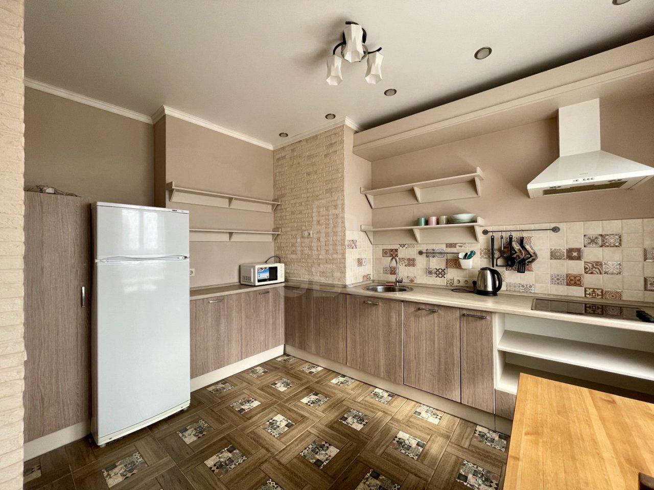 однокомнатная квартира в Ленинградской области по адресу: Ленинградская ул., 9/8