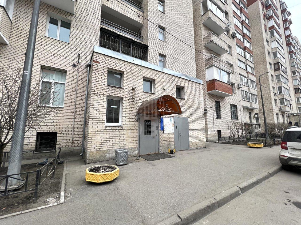 однокомнатная квартира в Санкт-Петербурге по адресу: Коломяжский проспект, 28, к 2