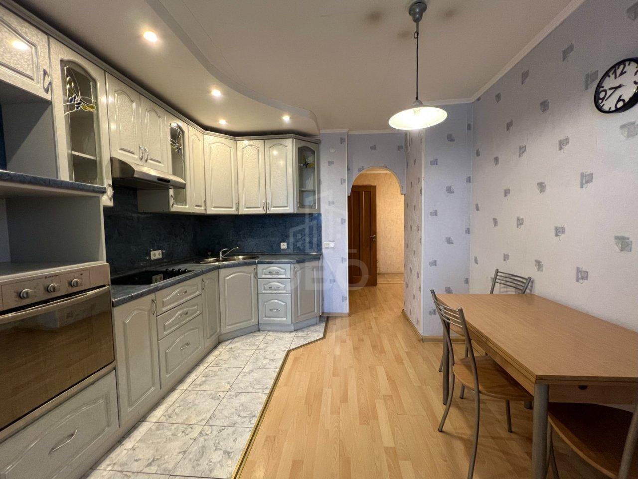 однокомнатная квартира в Санкт-Петербурге по адресу: Коломяжский проспект, 28, к 2