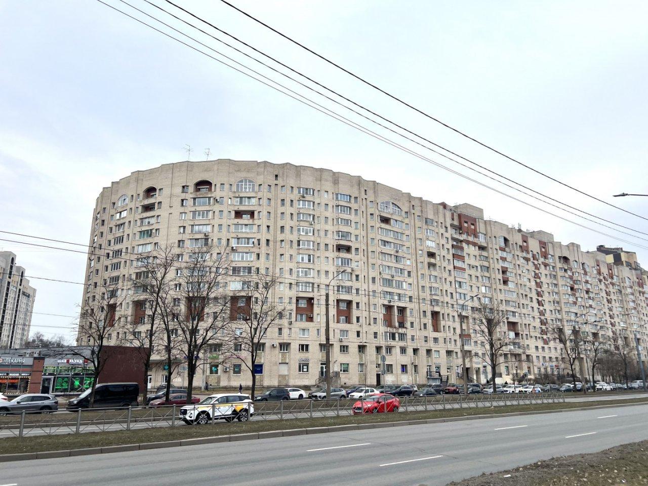 однокомнатная квартира в Санкт-Петербурге по адресу: Коломяжский проспект, 28, к 2