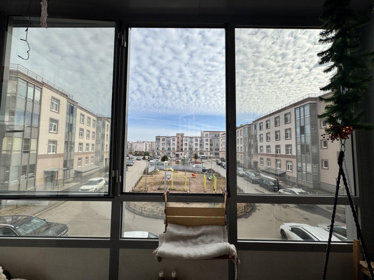 однокомнатная квартира в Ленинградской области по адресу: Тихвинская ул., 6, к 1