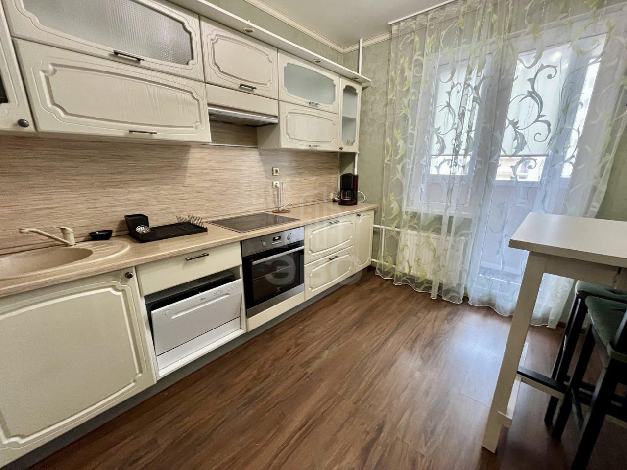 однокомнатная квартира в Санкт-Петербурге по адресу: Богатырский проспект, 52, к 1, литера а