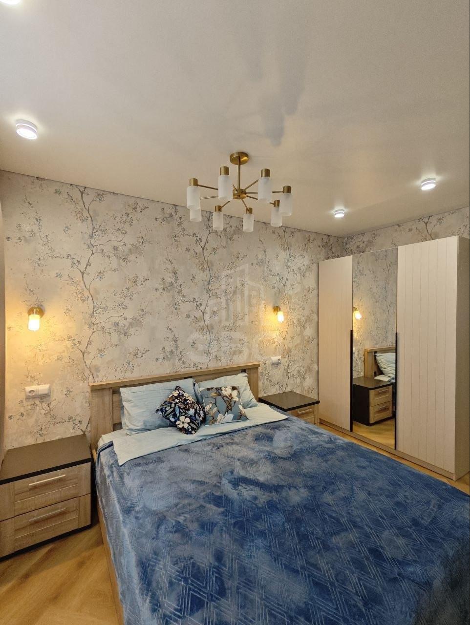 трехкомнатная квартира в Санкт-Петербурге по адресу: Большевиков проспект, 39, к 1, литера Ы