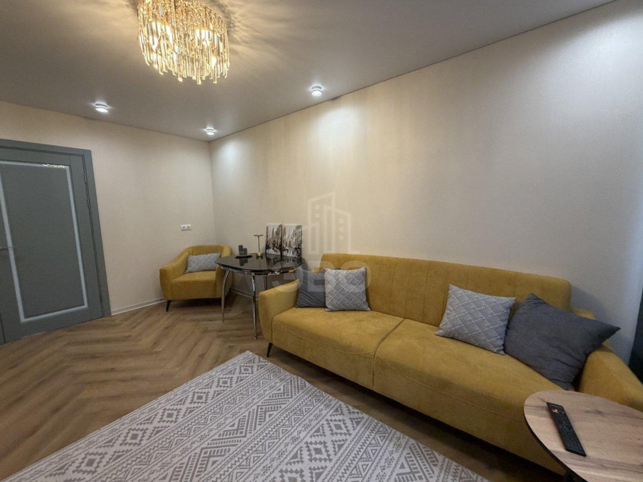 трехкомнатная квартира в Санкт-Петербурге по адресу: Большевиков проспект, 39, к 1, литера Ы