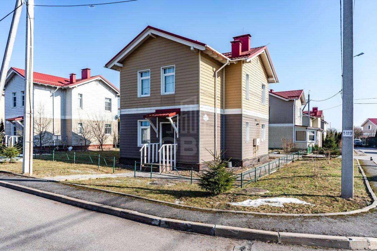 загородная недвижимость в Ленинградской области по адресу: Львовская ул., 10