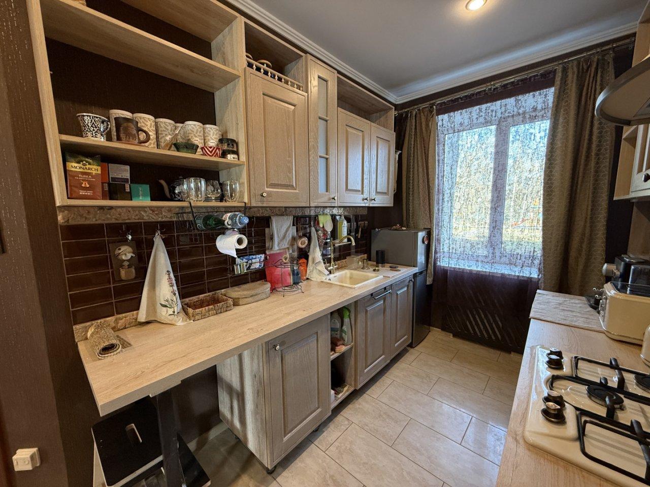 трехкомнатная квартира в Ленинградской области по адресу: Красноармейский проспект, 15