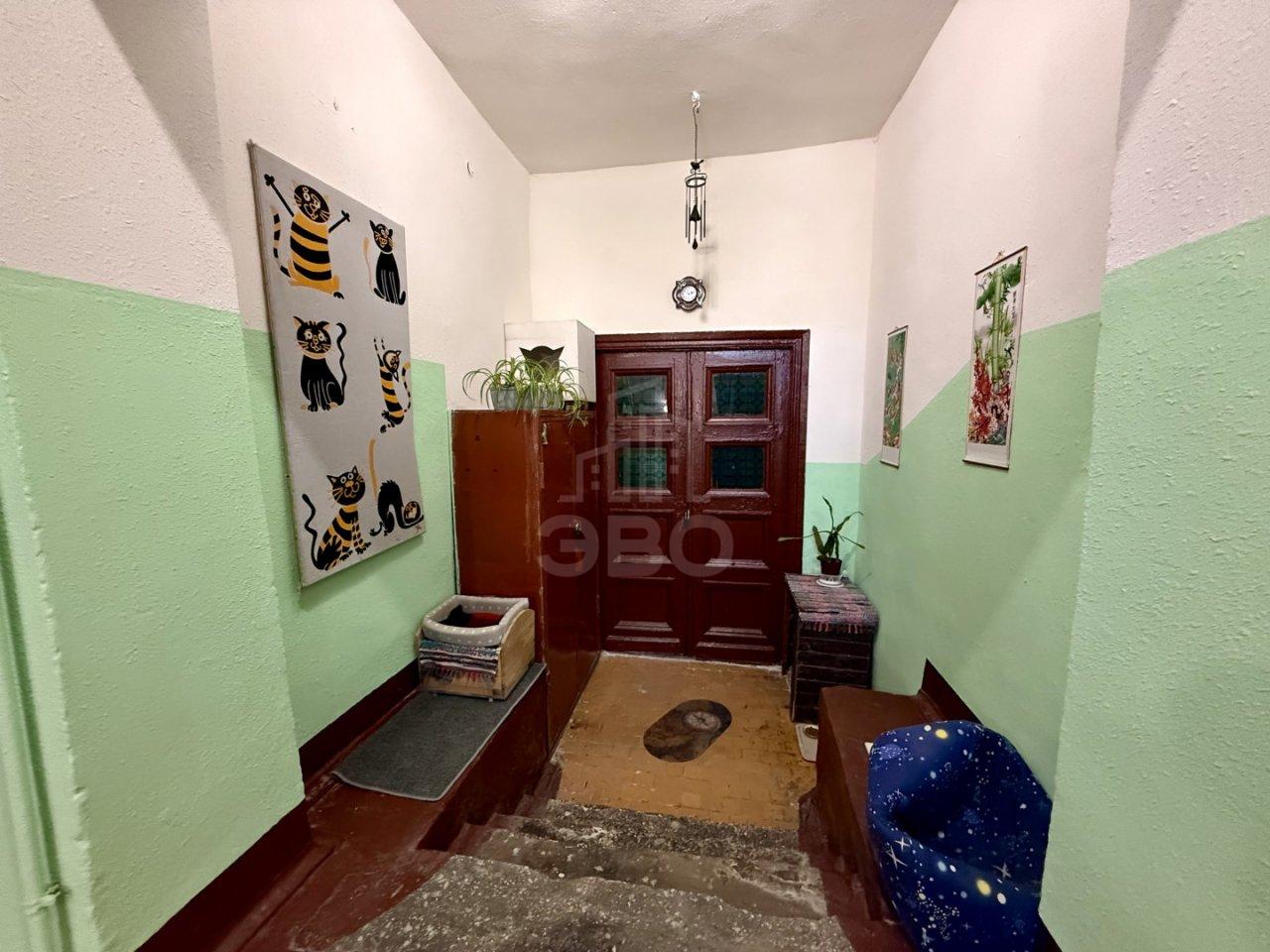 трехкомнатная квартира в Ленинградской области по адресу: Красноармейский проспект, 15