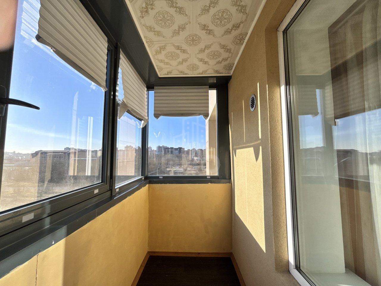 однокомнатная квартира в Санкт-Петербурге по адресу: Мебельная ул., 19, к 2