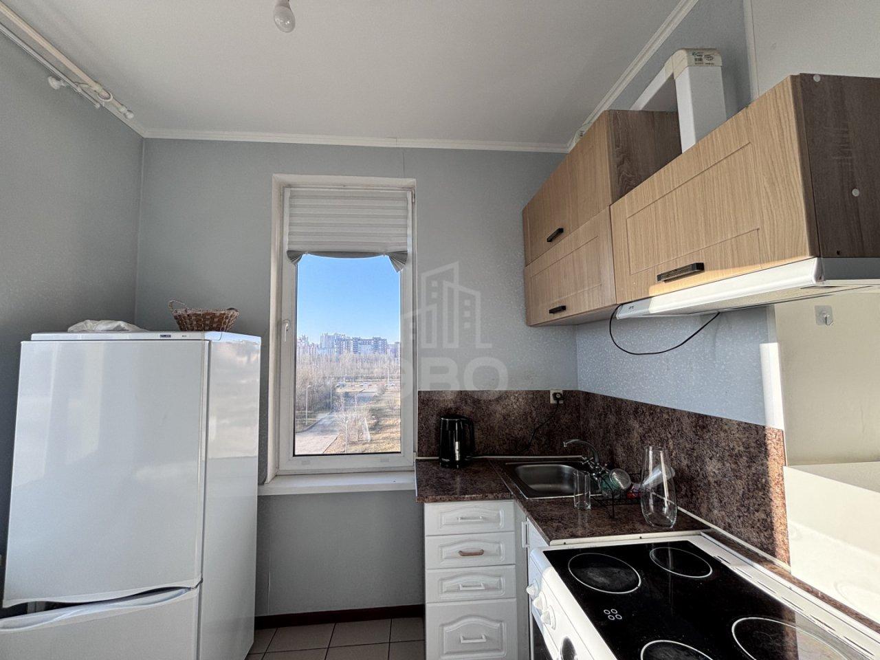 однокомнатная квартира в Санкт-Петербурге по адресу: Мебельная ул., 19, к 2