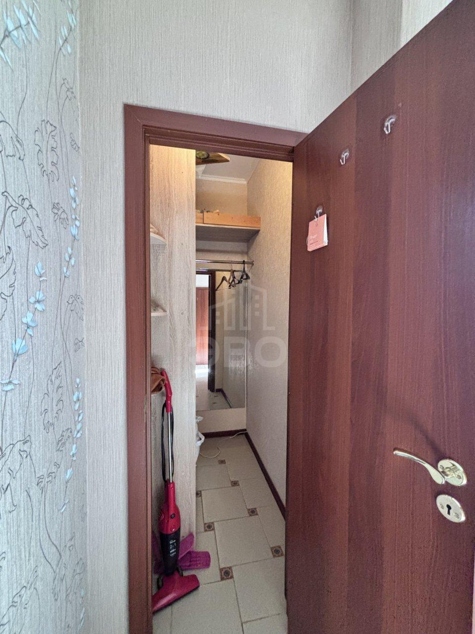 однокомнатная квартира в Санкт-Петербурге по адресу: Мебельная ул., 19, к 2