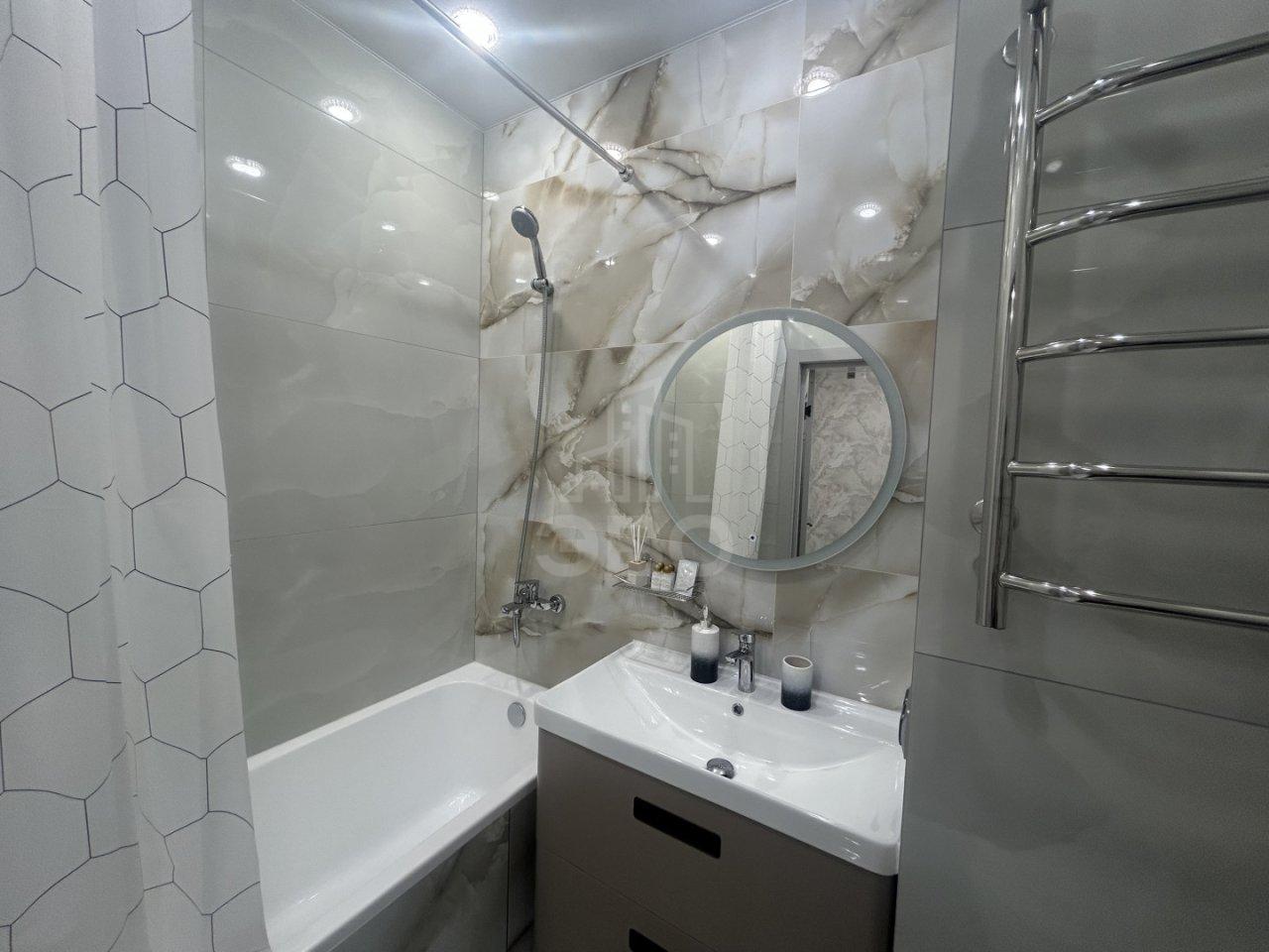 однокомнатная квартира в Санкт-Петербурге по адресу: Коломяжский проспект, 13, к 2