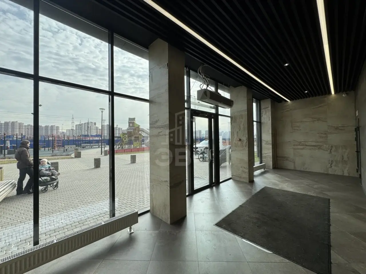 однокомнатная квартира в Ленинградской области по адресу: Авиаторов Балтики проспект, 25