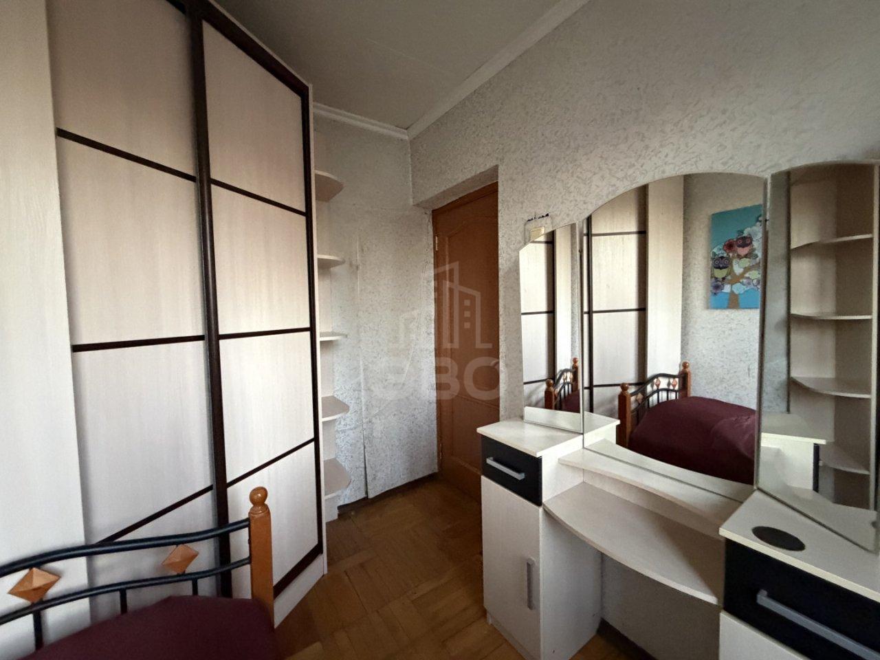 четырехкомнатная квартира в Санкт-Петербурге по адресу: Костюшко ул., 36, литера А