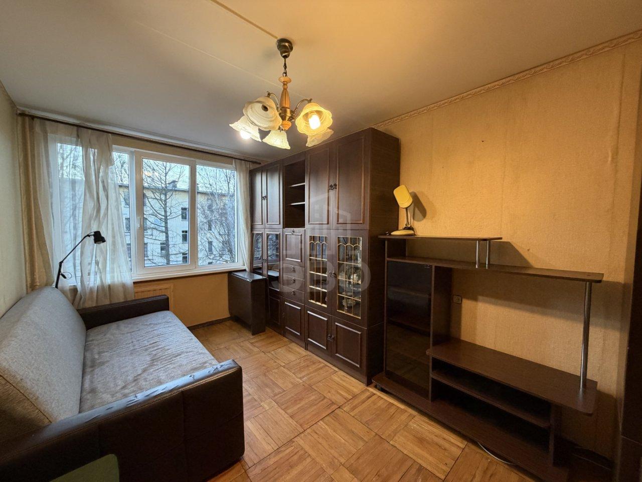 четырехкомнатная квартира в Санкт-Петербурге по адресу: Костюшко ул., 36, литера А