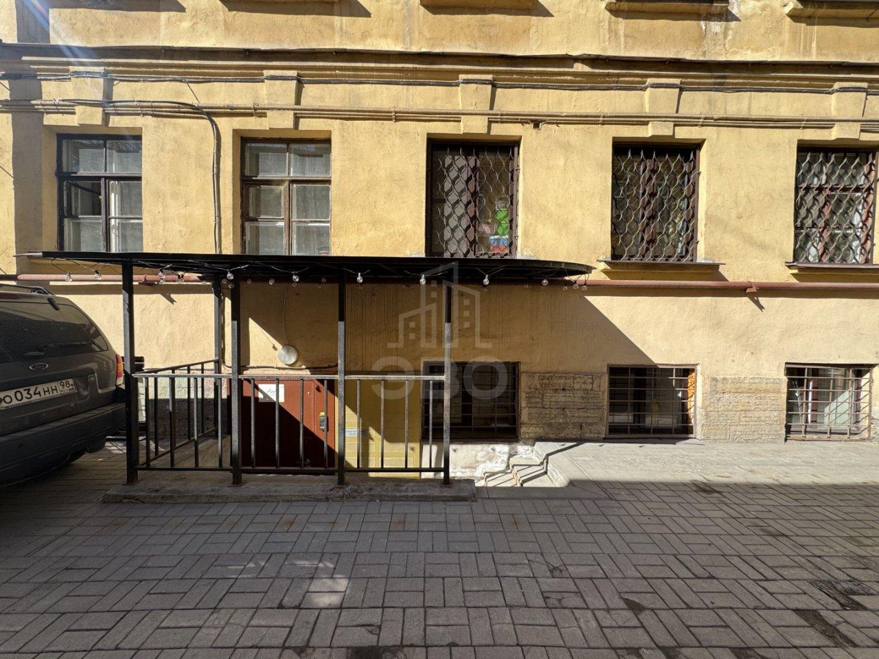 коммерция в Санкт-Петербурге по адресу: Гороховая ул., 50