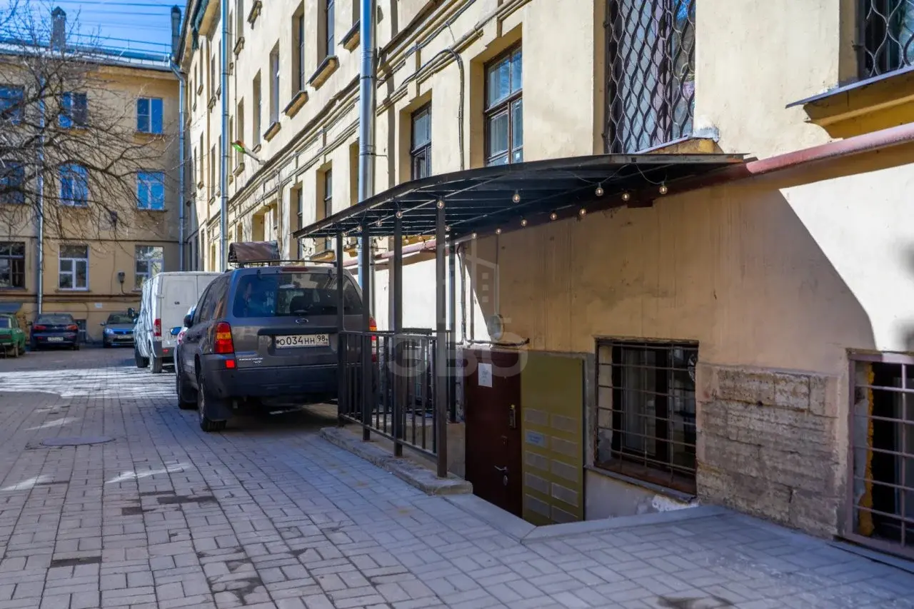 коммерция в Санкт-Петербурге по адресу: Гороховая ул., 50