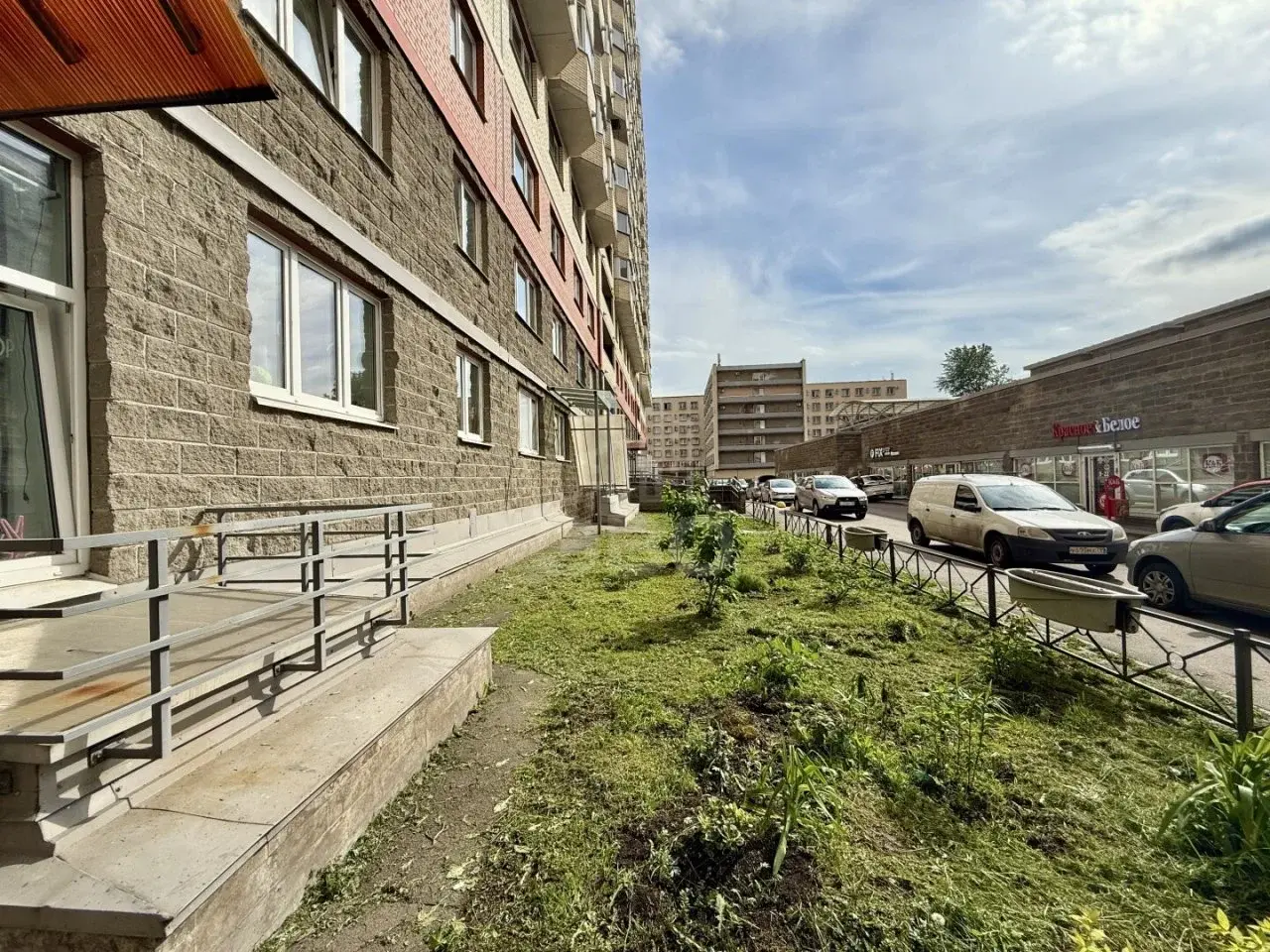 однокомнатная квартира в Санкт-Петербурге по адресу: Металлистов проспект, 117, строение 1