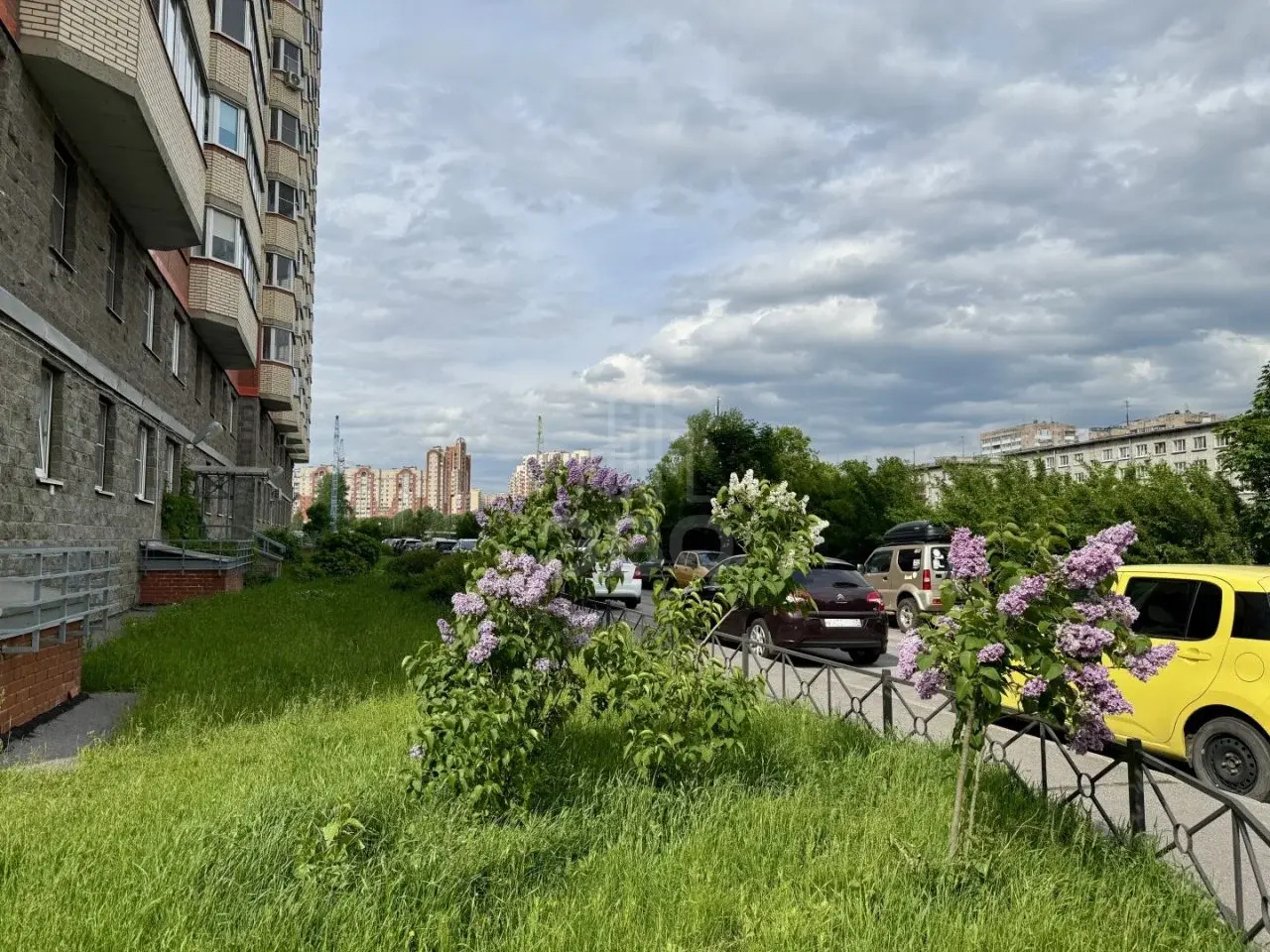 однокомнатная квартира в Санкт-Петербурге по адресу: Металлистов проспект, 117, строение 1
