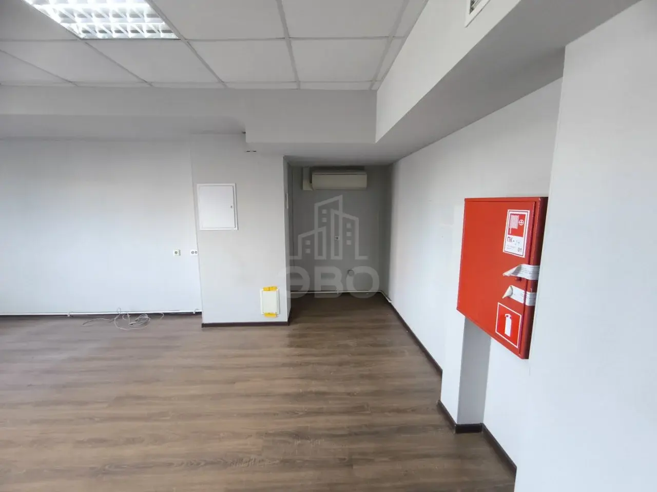 коммерция в Санкт-Петербурге по адресу: Коломяжский проспект, 28, к 3