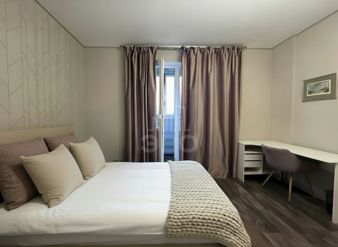 трехкомнатная квартира в Санкт-Петербурге по адресу: Смоленская ул., 18