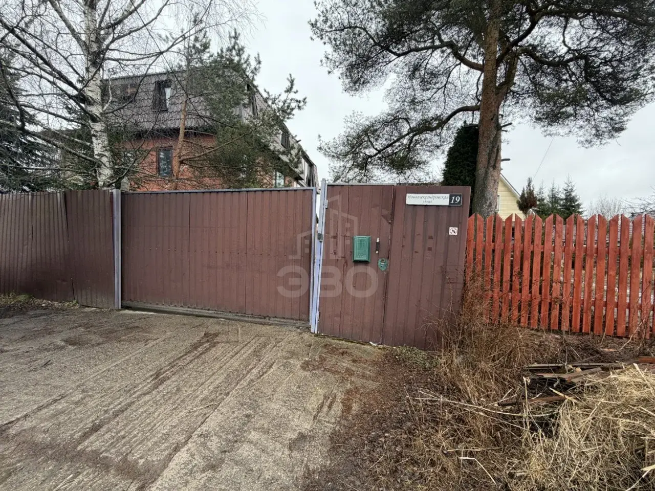 однокомнатная квартира в Санкт-Петербурге по адресу: Новоалександровская ул., 19