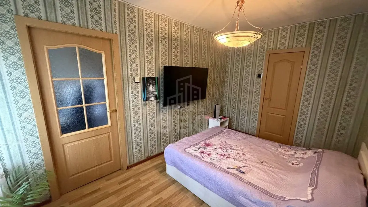 трехкомнатная квартира в Санкт-Петербурге по адресу: Лёни Голикова ул., 25, литера А