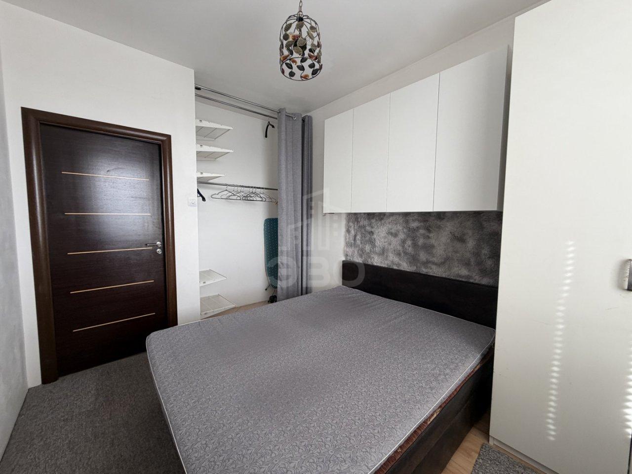 трехкомнатная квартира в Санкт-Петербурге по адресу: Шостаковича ул., 3, к 1